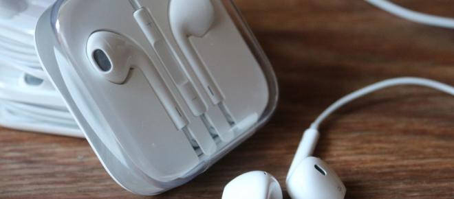 Les meilleurs analogues de budget de earpods de pomme