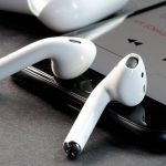 L'assistant vocal Siri et la protection contre l'humidité figurent dans les AirPods 2